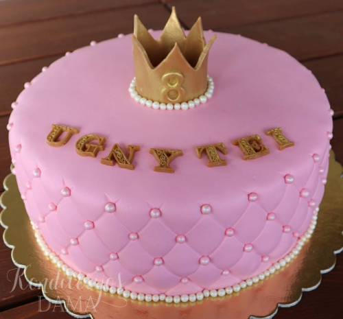 Kiekviena mergaitė yra princėsė