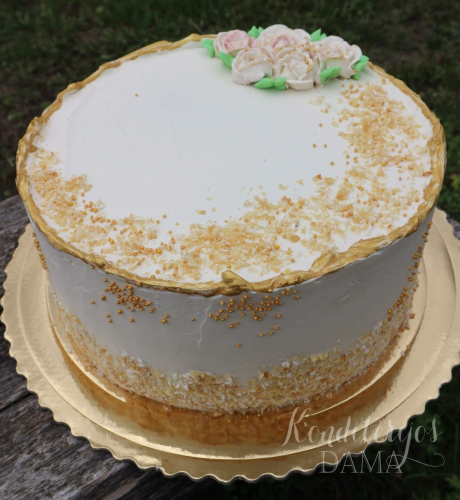 Tortukas su aukso pabarstukais